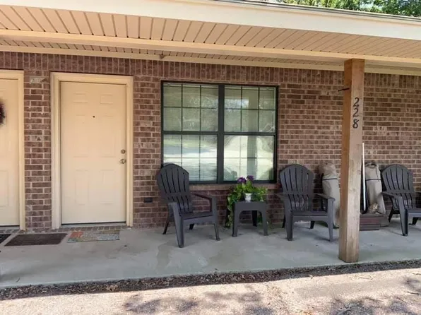 224 & 228 N Fairfield St, Buffalo, TX 75831