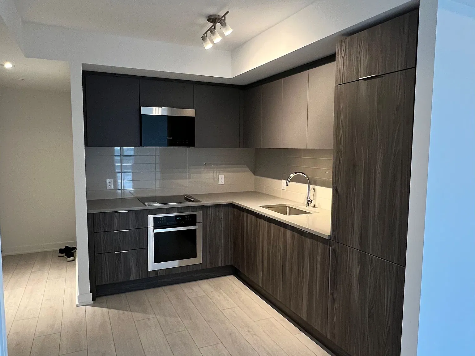 3 bed, $3,400 — Photo 4