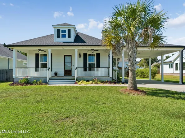 215 White Harbor Rd, Long Beach, MS 39560