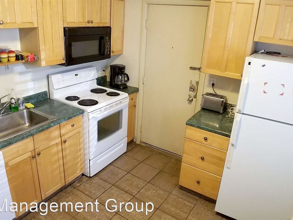 1st image of 905 Delaware Ave APT B