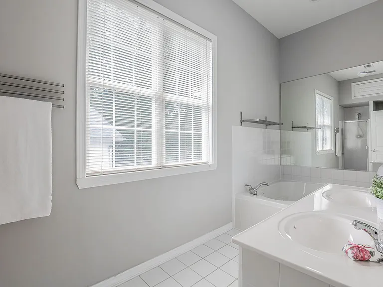507 Boulevard Pl NE — Photo 21