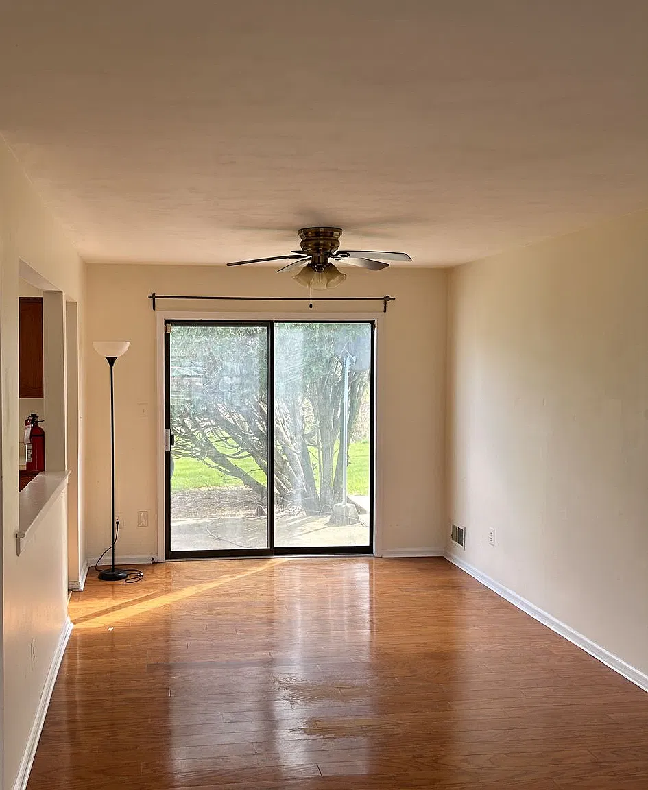 2 bed, 1.5 bath, 1352 sqft, $2,800 — Photo 4
