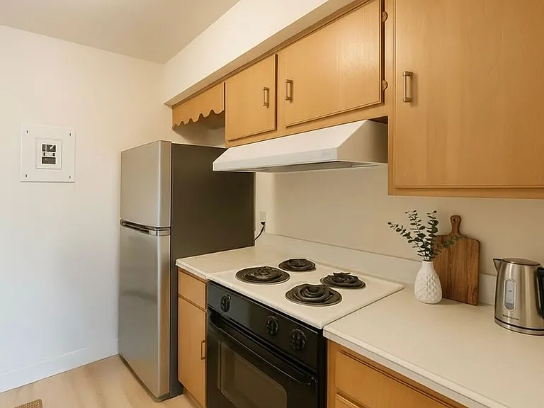 3544 Aquila Cir #9 — Photo 3