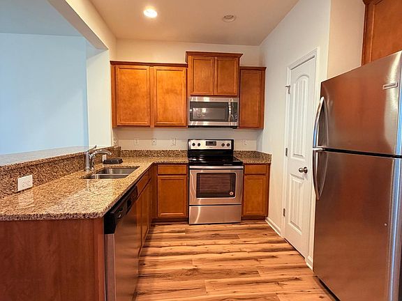 5th image of 750 Maypearl Ln