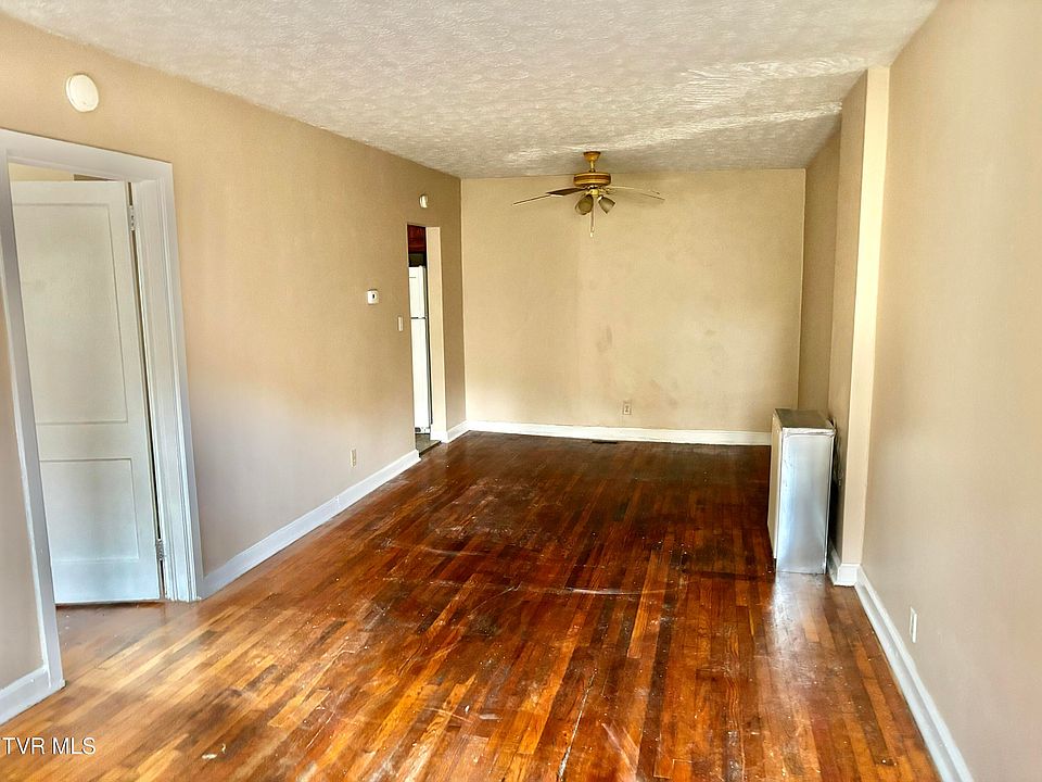 2nd image of 1725 Jefferson Ave