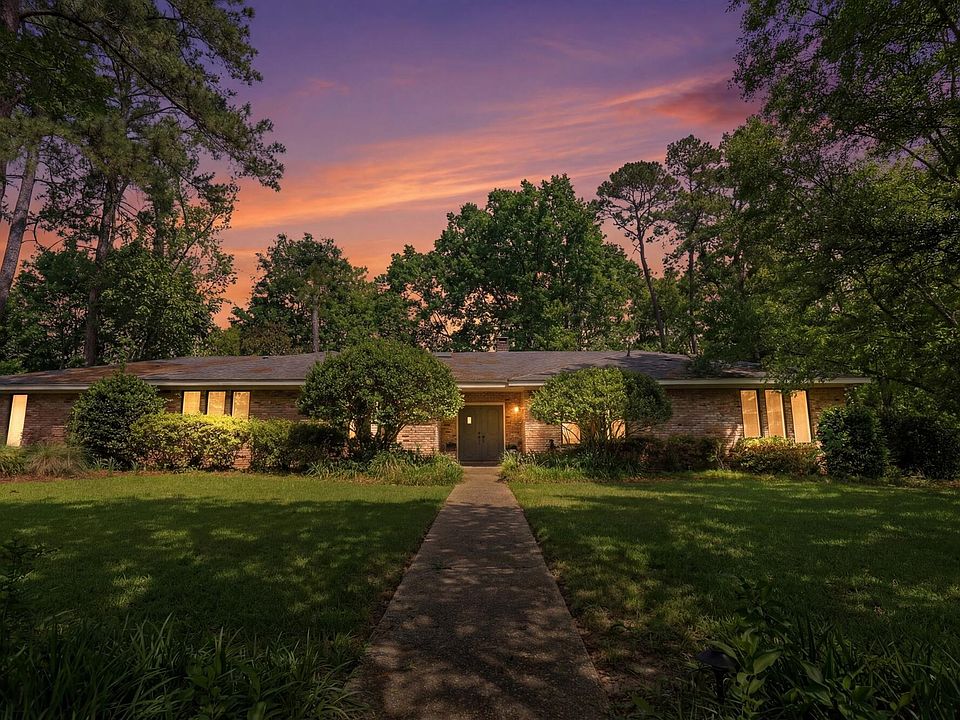 1st image of 107 Greenwood Pl