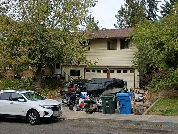 2nd image of 2111 SW Olson Ave