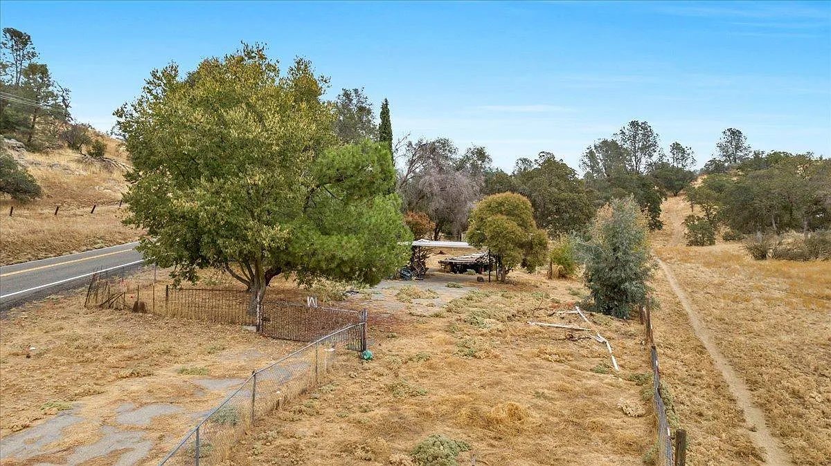 29435 Morgan Canyon Rd photo 1