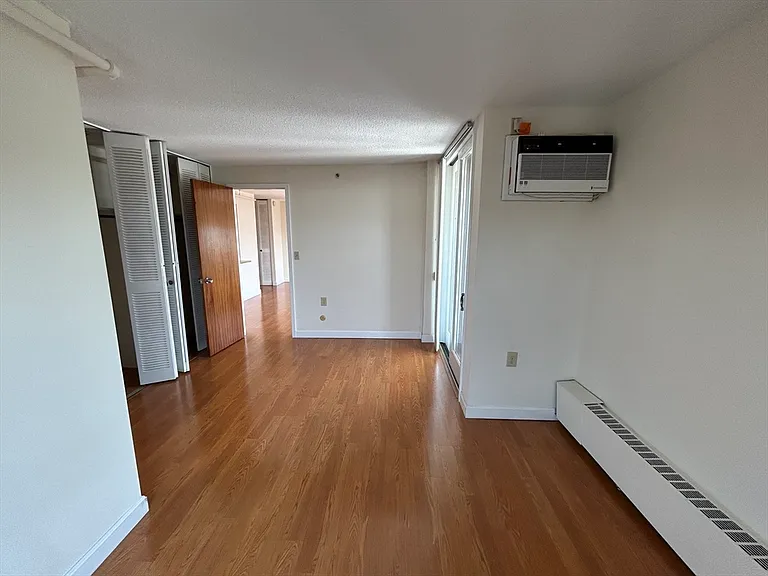 872 Massachusetts Ave #810 — Photo 9