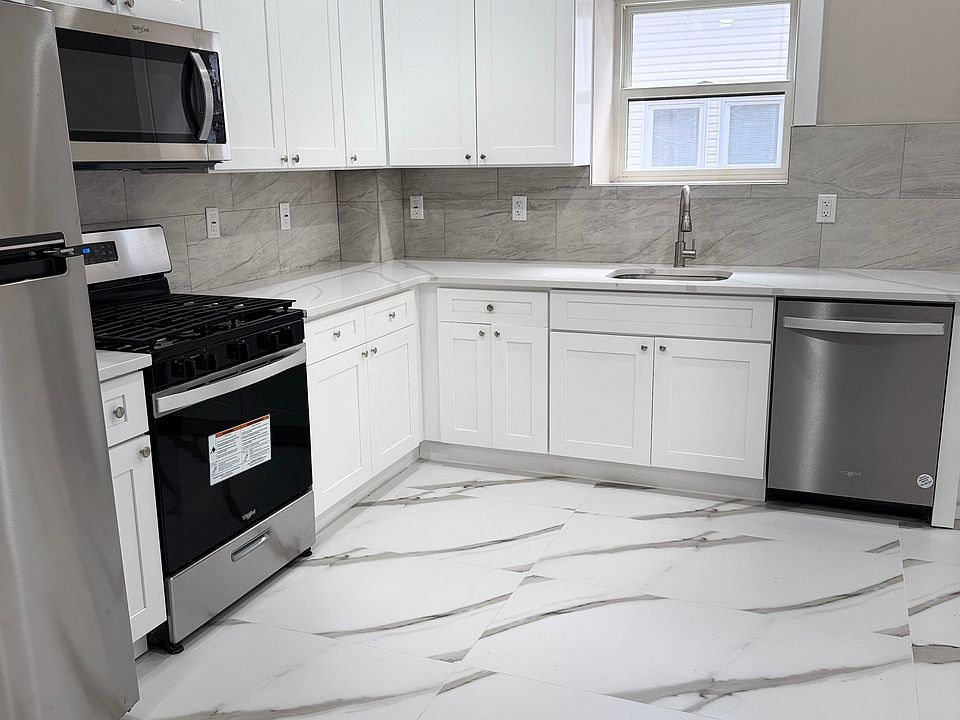 1st image of 213 Academy St #1B