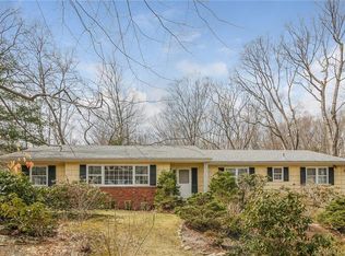 59 Fishing Trl, Stamford, CT 06903
