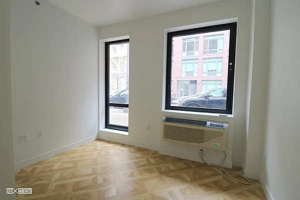 Rented by Citi Habitats | media 9