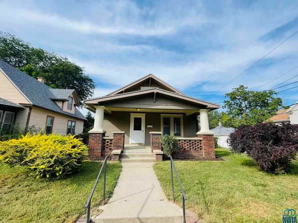 3031 Leech Ave, Sioux City, IA 51106