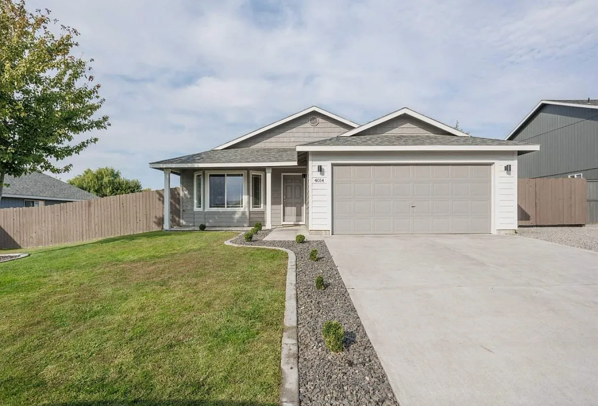 4014 Dartmoor Ln — Photo 1