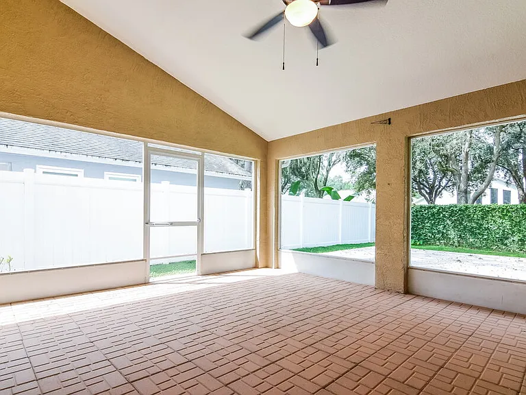 2212 Kenwick Dr — Photo 14