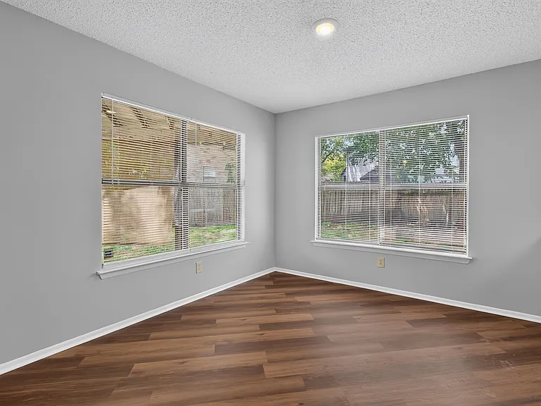 3824 Forsyth Park — Photo 10
