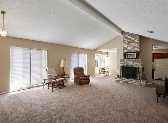 4th image of 117 Branchwood Dr