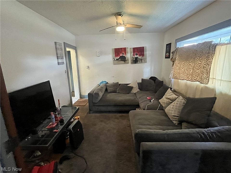 3724 Hillman St, Youngstown, OH 44507 MLS 4491570 Zillow