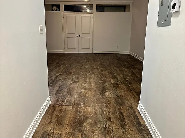 590 Main St E #4 — Photo 6