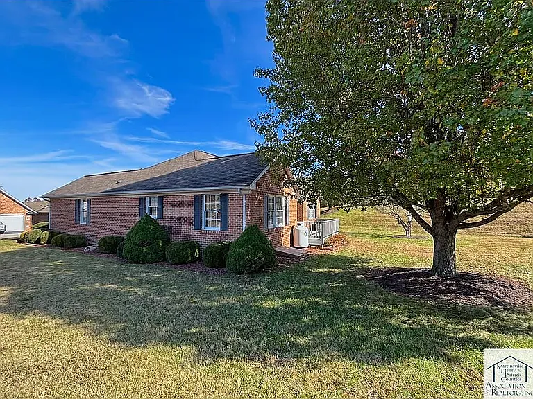 Side yard - corner lot