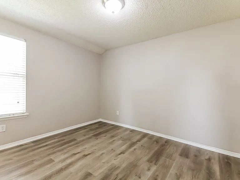 1108 Cumberland Dr — Photo 14