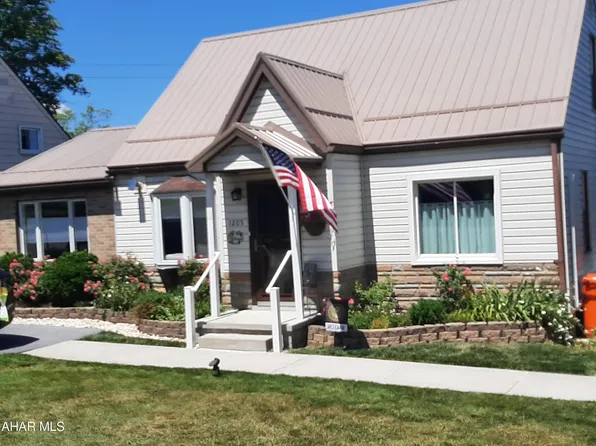 1205 W High St, Ebensburg, PA 15931