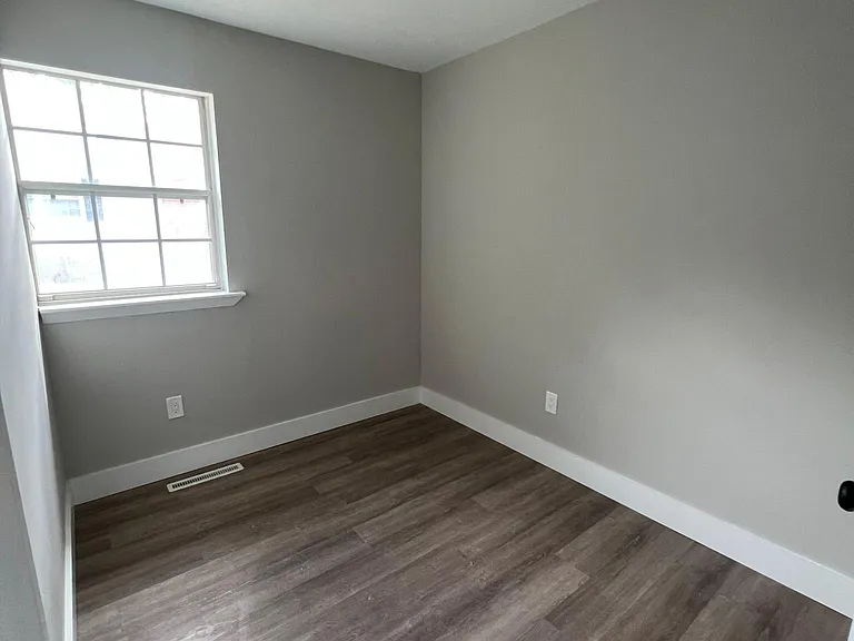 11794 Oak Manor Dr — Photo 6