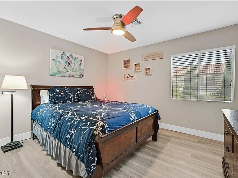 2735 Peekskill Ave — Photo 27