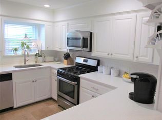 15704 Seavale Rd, Houston, TX 77062