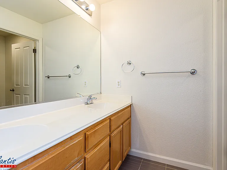 3931 Mosher Dr — Photo 14