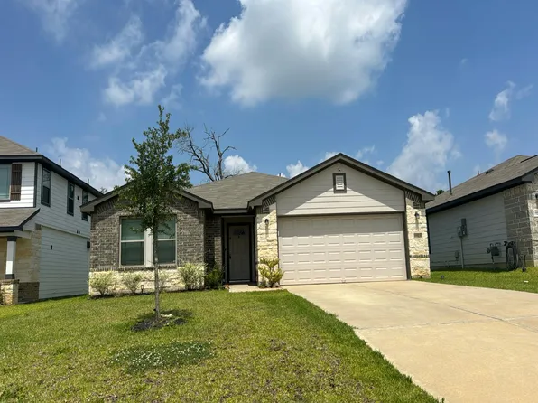 11760 Whirlaway Dr, Willis, TX 77318