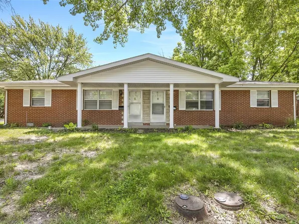 116 Victoria Dr, Millstadt, IL 62260