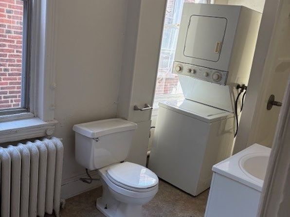 641 South St FLOOR 2