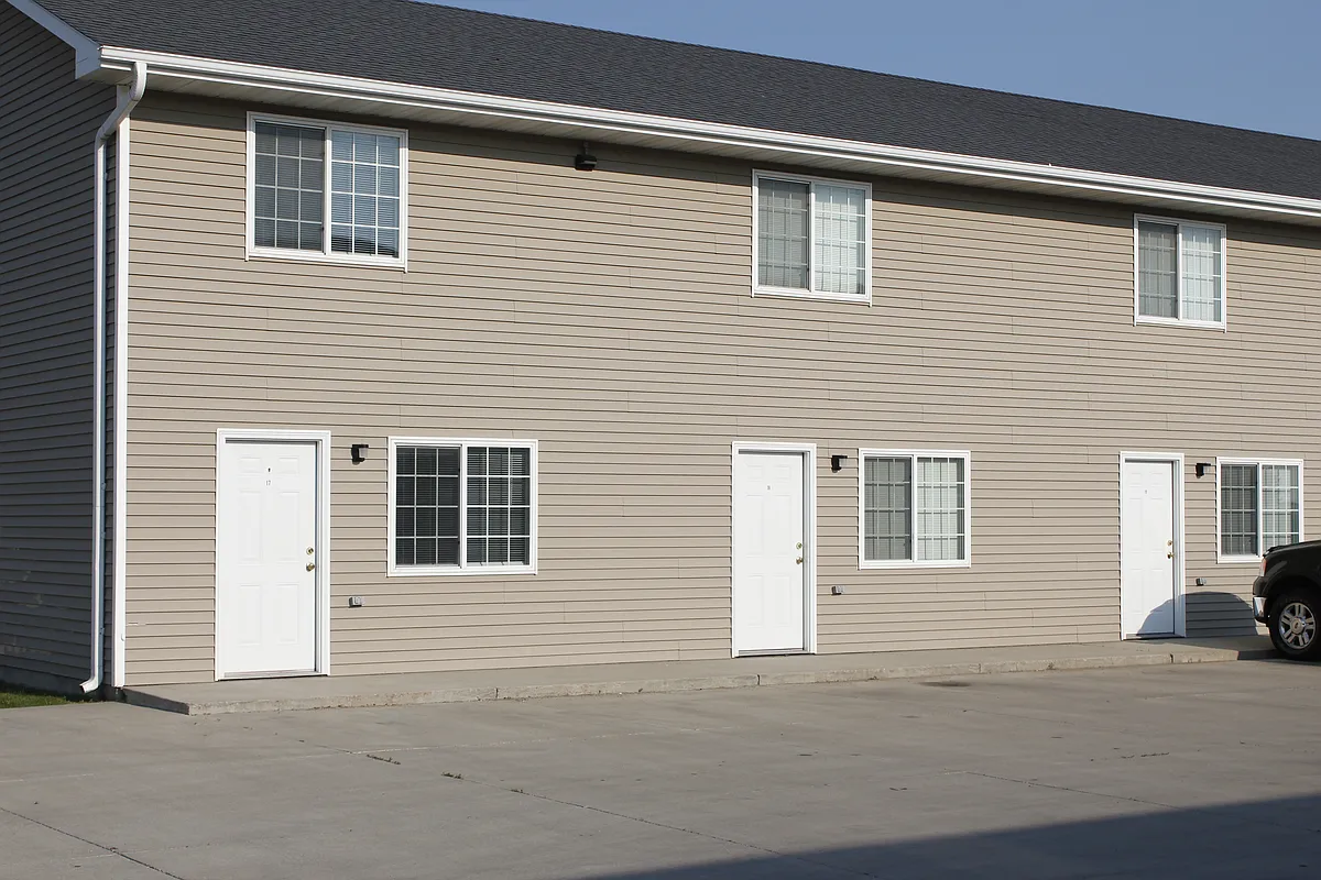 Building Photo - Valley Townhomes