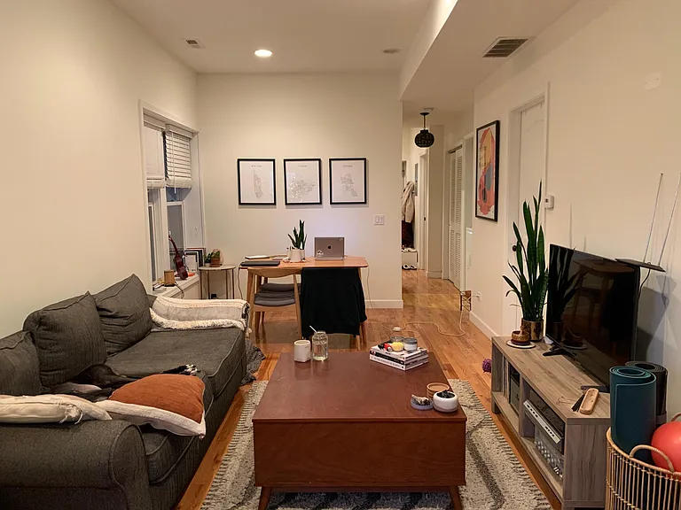 2741 W Fullerton Ave #1 — Photo 13