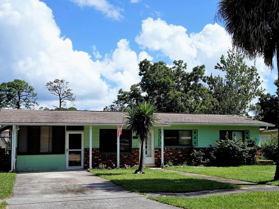 1st image of 218 Delespine Ave