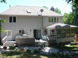 16210 Adeline Ln, Wayzata, MN 55391