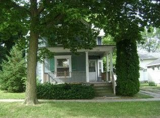 208 Seeley St, Adrian, MI 49221