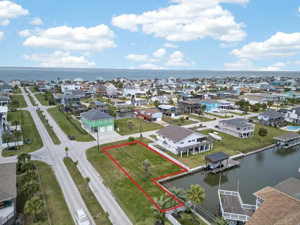 22003 Matagorda Dr, Galveston, TX 77554