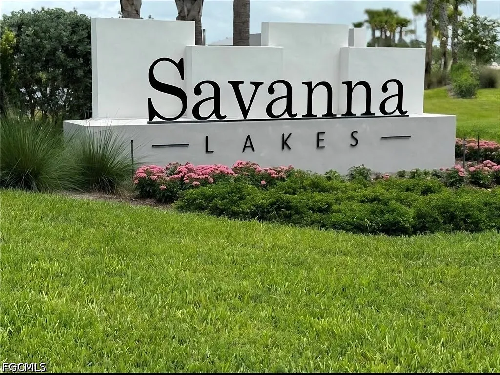 4 bed, 2.0 bath, 1845 sqft, $2,300 — Photo 3