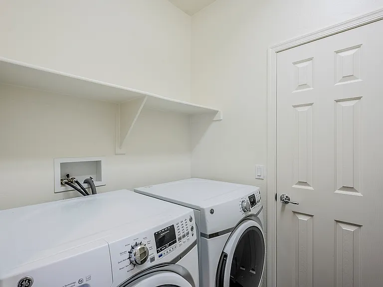 laundry room /storage closet