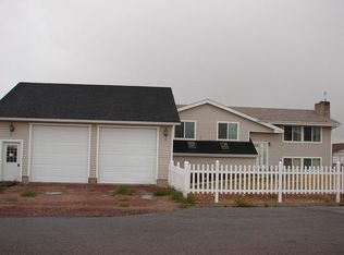 1605 Center Dr, Lyman, WY 82937