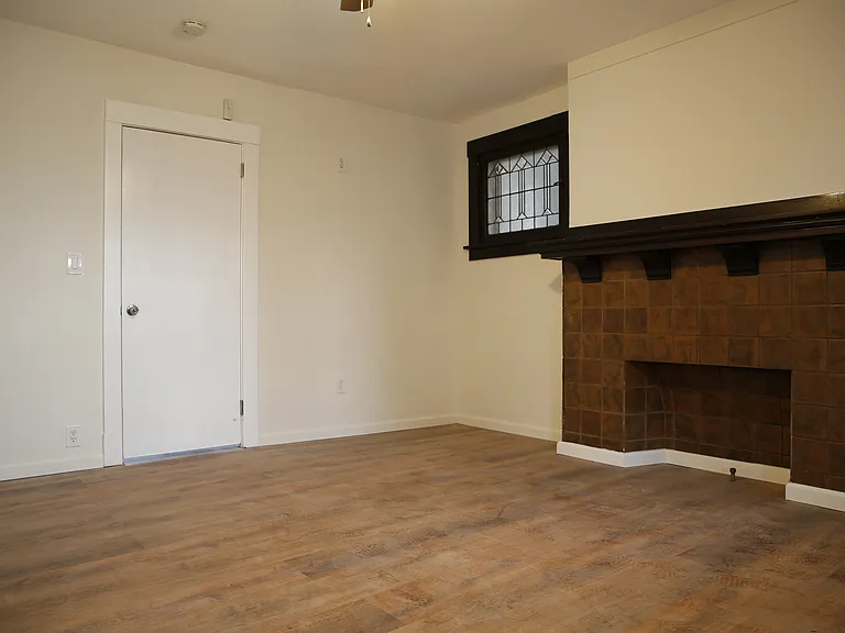 3374 Dawson St — Photo 13