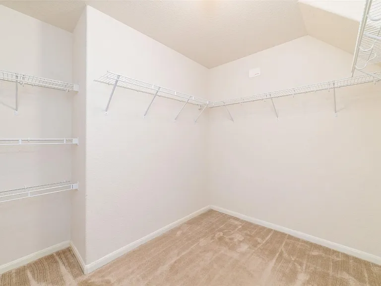 21311 Shadow River Ln — Photo 28