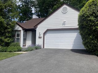 6730 Anders Ter, Springfield, VA 22151