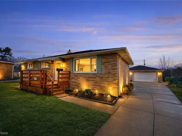 6157 Roanoke Cir, Parma, OH 44134