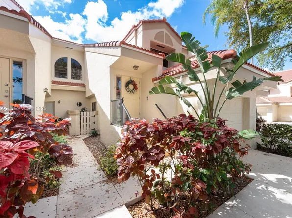 3212 Arbor Ln #2407, Hollywood, FL 33021