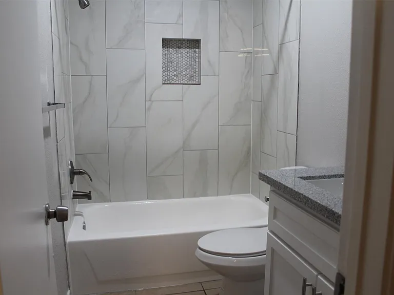 1122 Brenda Ln #A — Photo 8