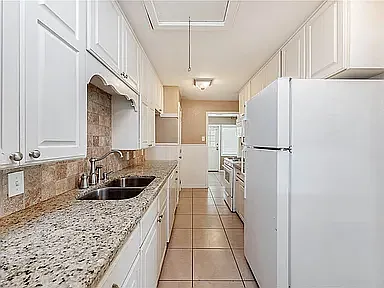 305 Francis Dr — Photo 10
