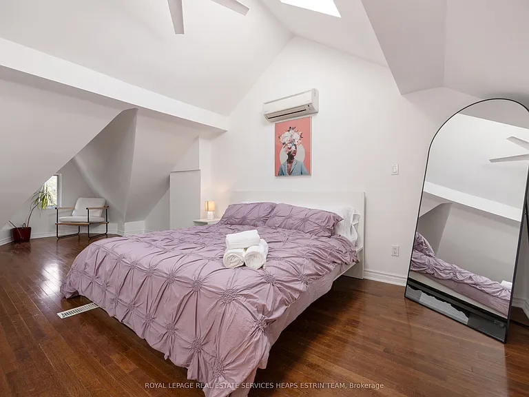 124 Argyle St #2 — Photo 15